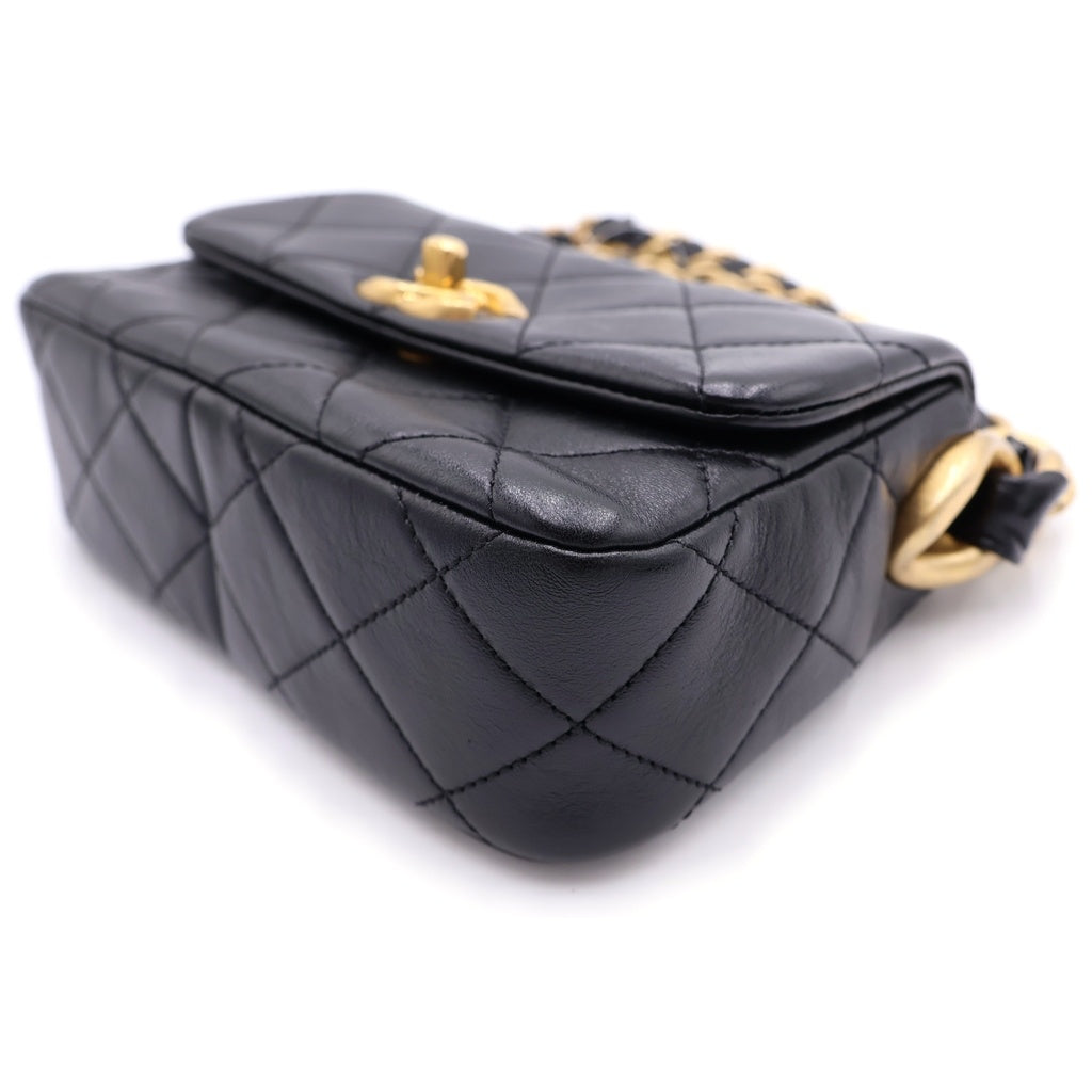 CHANEL(シャネル) マトラッセ18 ショルダーバッグ チェーンバッグ ミニバッグ ブラック ラムスキン ゴールド金具 レディース