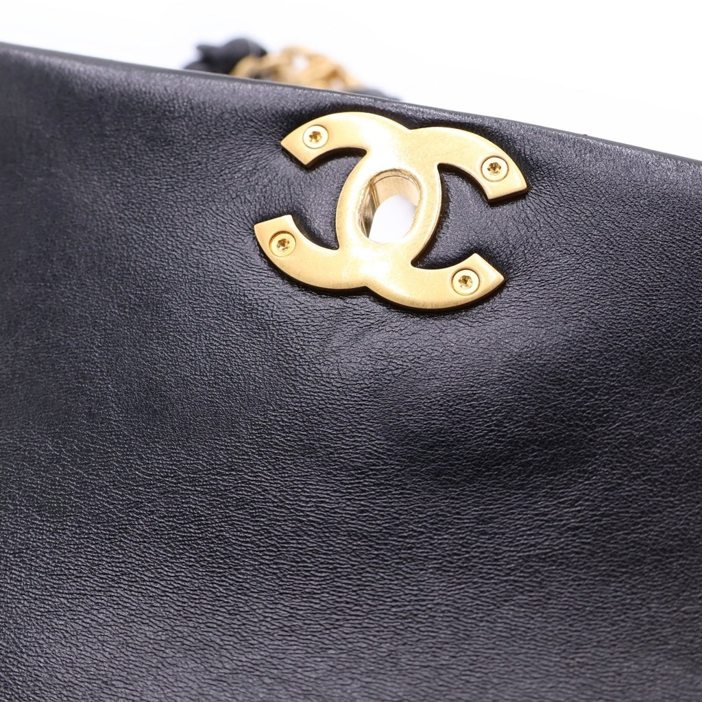 CHANEL(シャネル) マトラッセ18 ショルダーバッグ チェーンバッグ ミニバッグ ブラック ラムスキン ゴールド金具 レディース