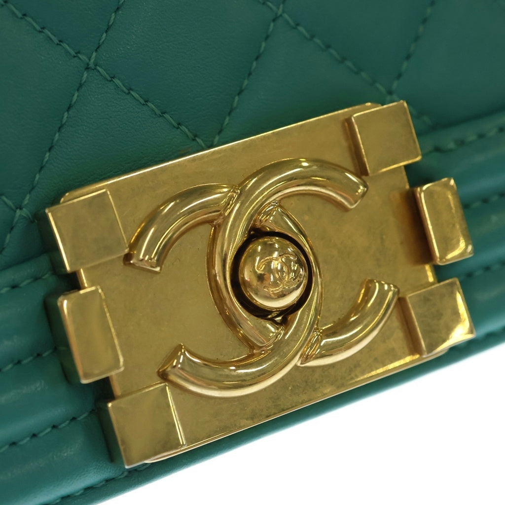 CHANEL(シャネル) ボーイシャネル20 スモール チェーン ショルダーバッグ ラムスキン ゴールド金具 グリーン A67085 シール 23番台 レディース