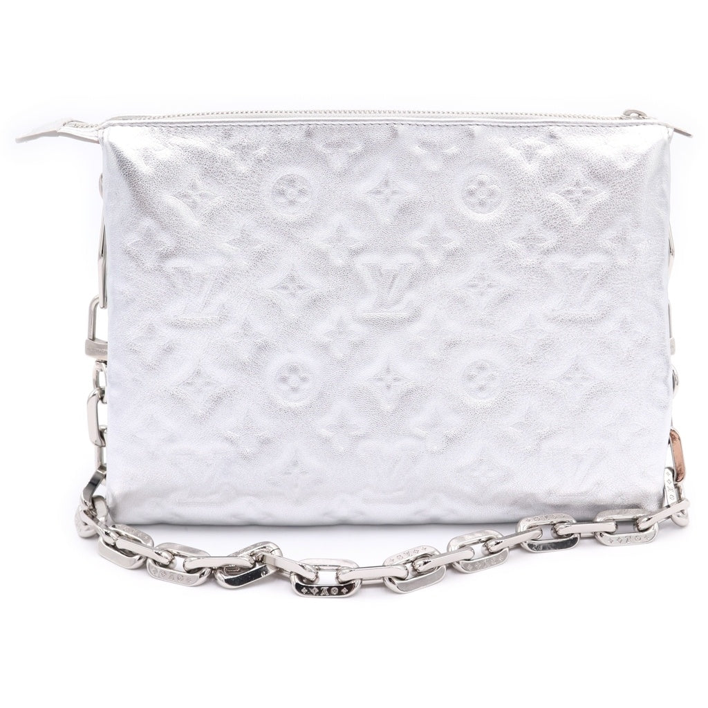 LOUIS VUITTON(ルイヴィトン) モノグラム エンボス クッサンPM ショルダーバッグ チェーンバッグ シルバー レザー M57913 シルバー金具 レディース