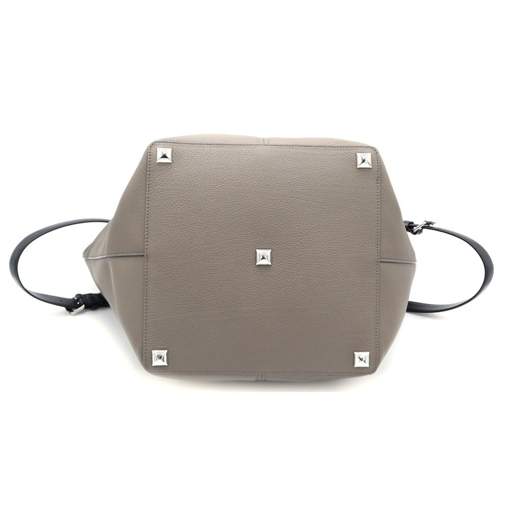 Maison Martin Margiela(メゾンマルタンマルジェラ) ドレサージュ ラージ レザー 2WAY ハンドバッグ ショルダーバッグ グラファイトカーキ レディース