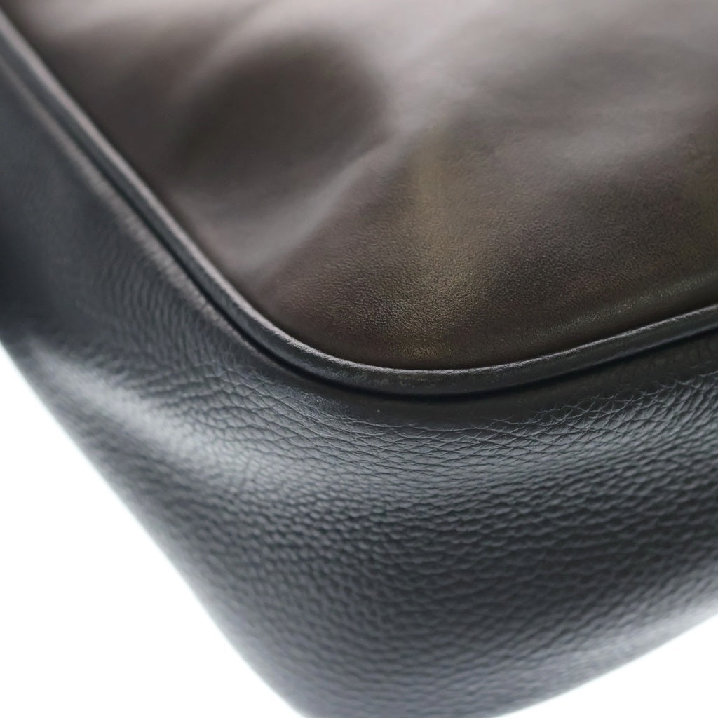 Berluti(ベルルッティ) コントラスト メッセンジャーバッグ ショルダーバッグ ブラック×ブラウン レザー シルバー金具