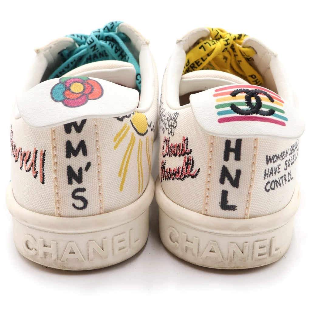 CHANEL(シャネル) ×ファレルウィリアムス ココマーク ペイントデザイン ローカットスニーカー シューズ ホワイト レディース