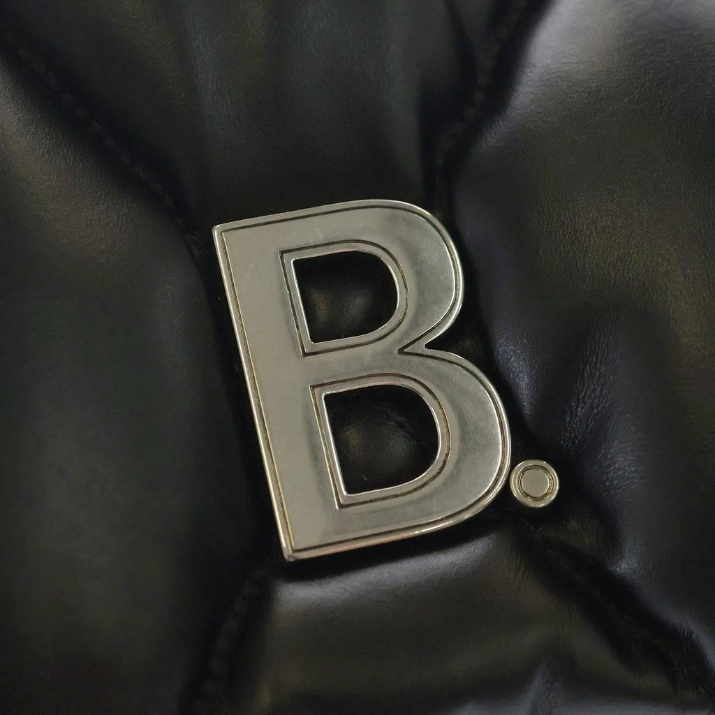 BALENCIAGA(バレンシアガ) タッチパフィ セカンドバッグ クラッチバッグ ブラック レザー 619450 シルバー金具 レディース