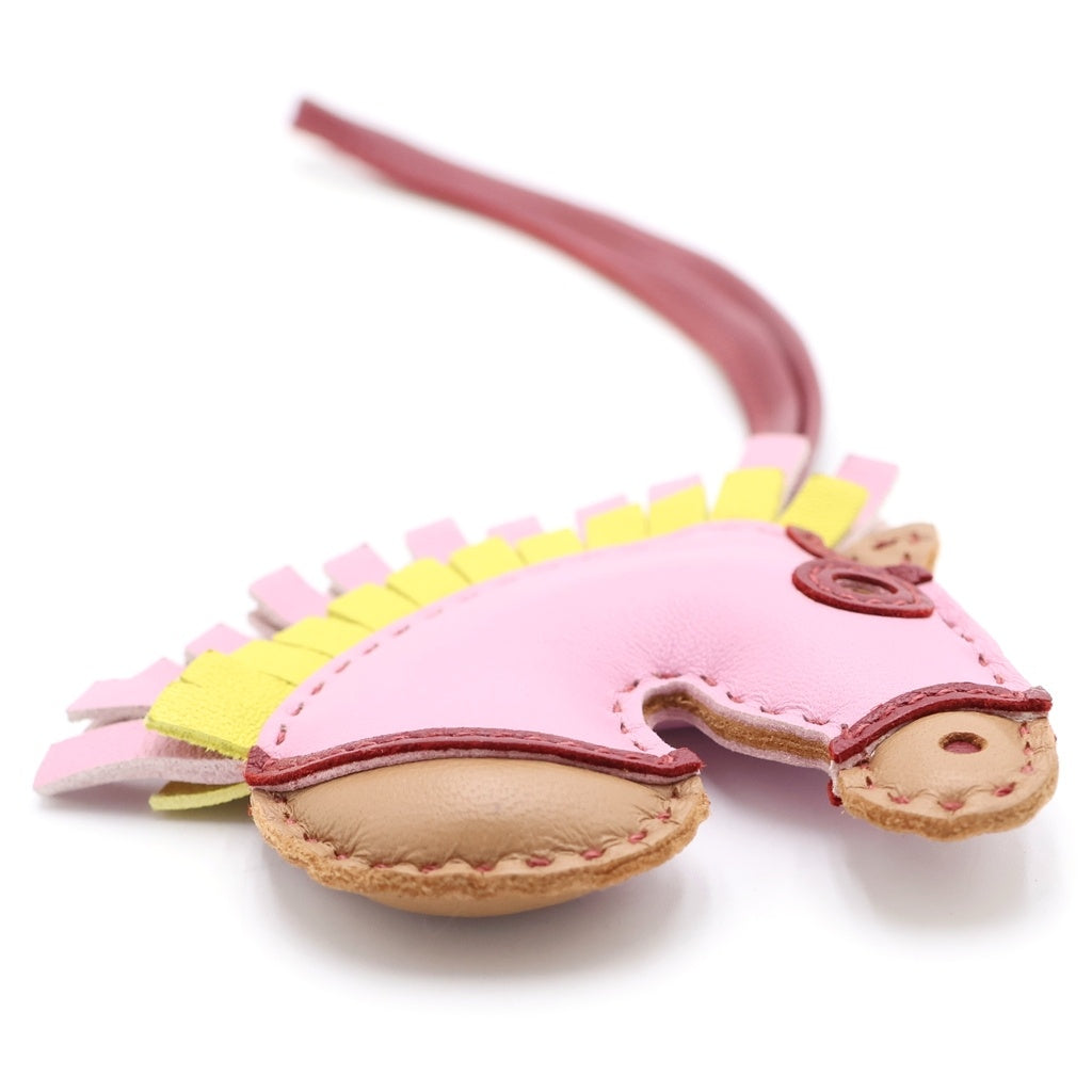 HERMES(エルメス) ジージーカマイユ バッグチャーム ピンク レザー U刻印