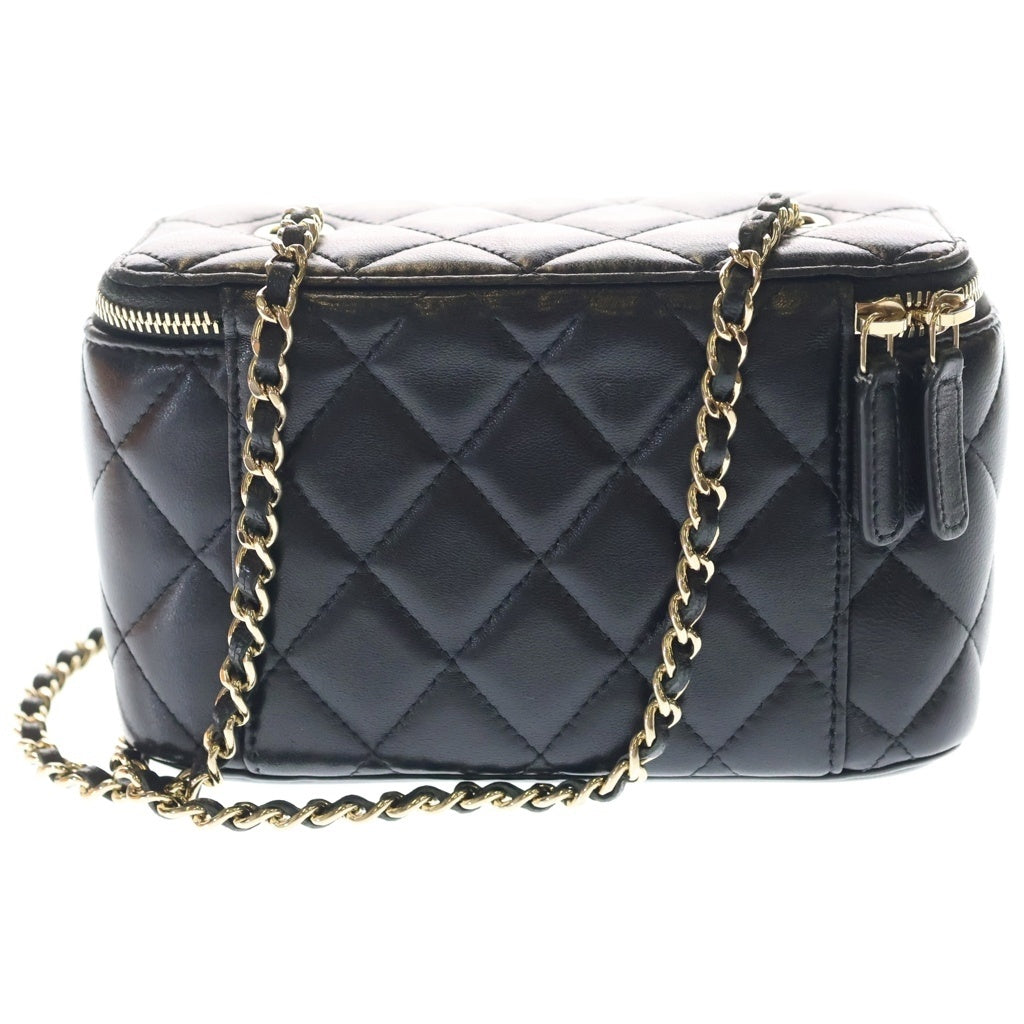 CHANEL(シャネル) マトラッセ バニティ ラムスキン レザー チェーンショルダーバッグ ゴールド金具 ブラック 30番台 レディース