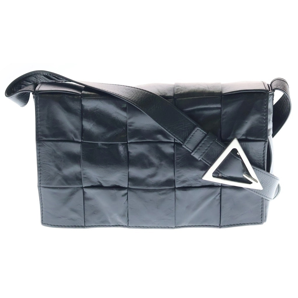 BOTTEGA VENETA(ボッテガヴェネタ) カセット マキシイントレチャート カーフレザー ショルダーバッグ シルバー金具 ブラック レディース