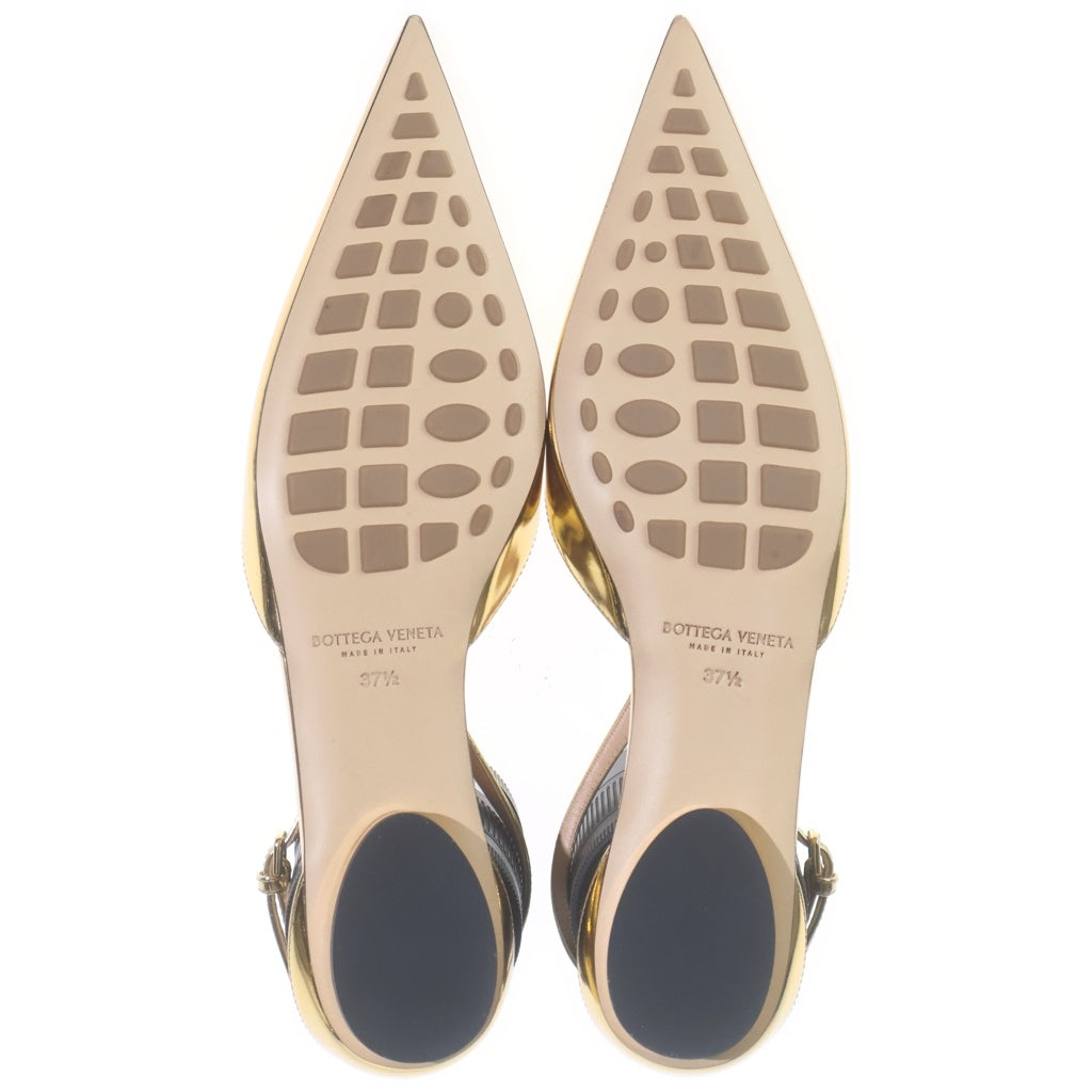 BOTTEGA VENETA(ボッテガヴェネタ) ロケット ポインテッドトゥ メタリックレザー ストラップ フラット パンプス シューズ ゴールド レディース