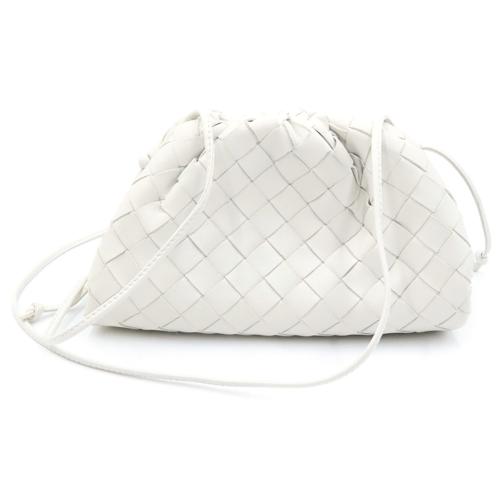 BOTTEGA VENETA(ボッテガヴェネタ) The Pouch 20 イントレチャート ザ ポーチ がま口 ショルダーバッグ ホワイト系 585852 レディース