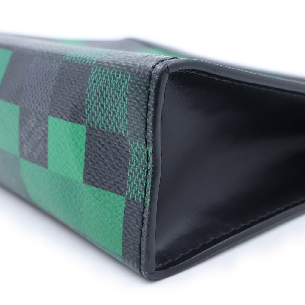 LOUIS VUITTON(ルイヴィトン) ダミエ グラフィットピクセル ポシェットヴォワヤージュMM クラッチバッグ ブラック/グリーン N60176