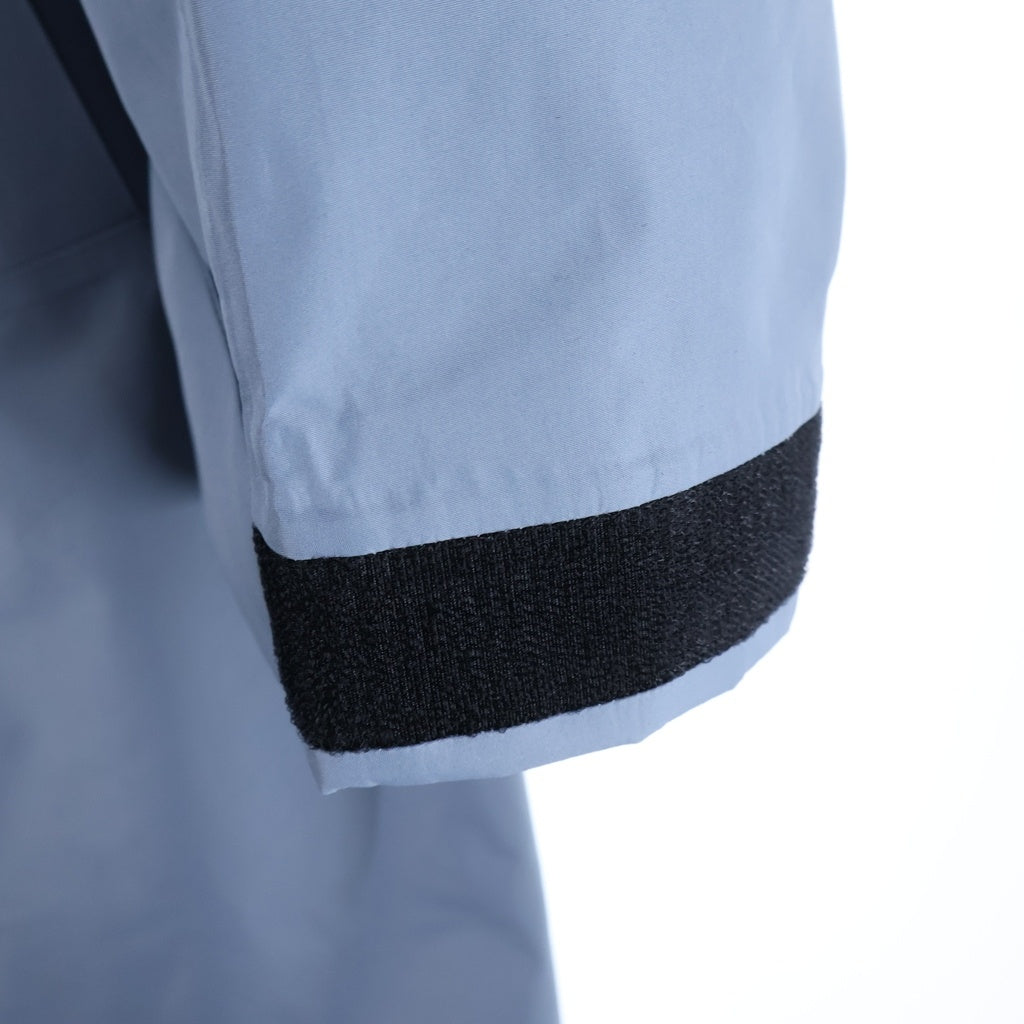 PRADA(プラダ) LR-MX030 Extreme-Tex Coat エクストリームテックス リサイクルポリエステル フード付き レインコート ジャケット ブルー SGB626