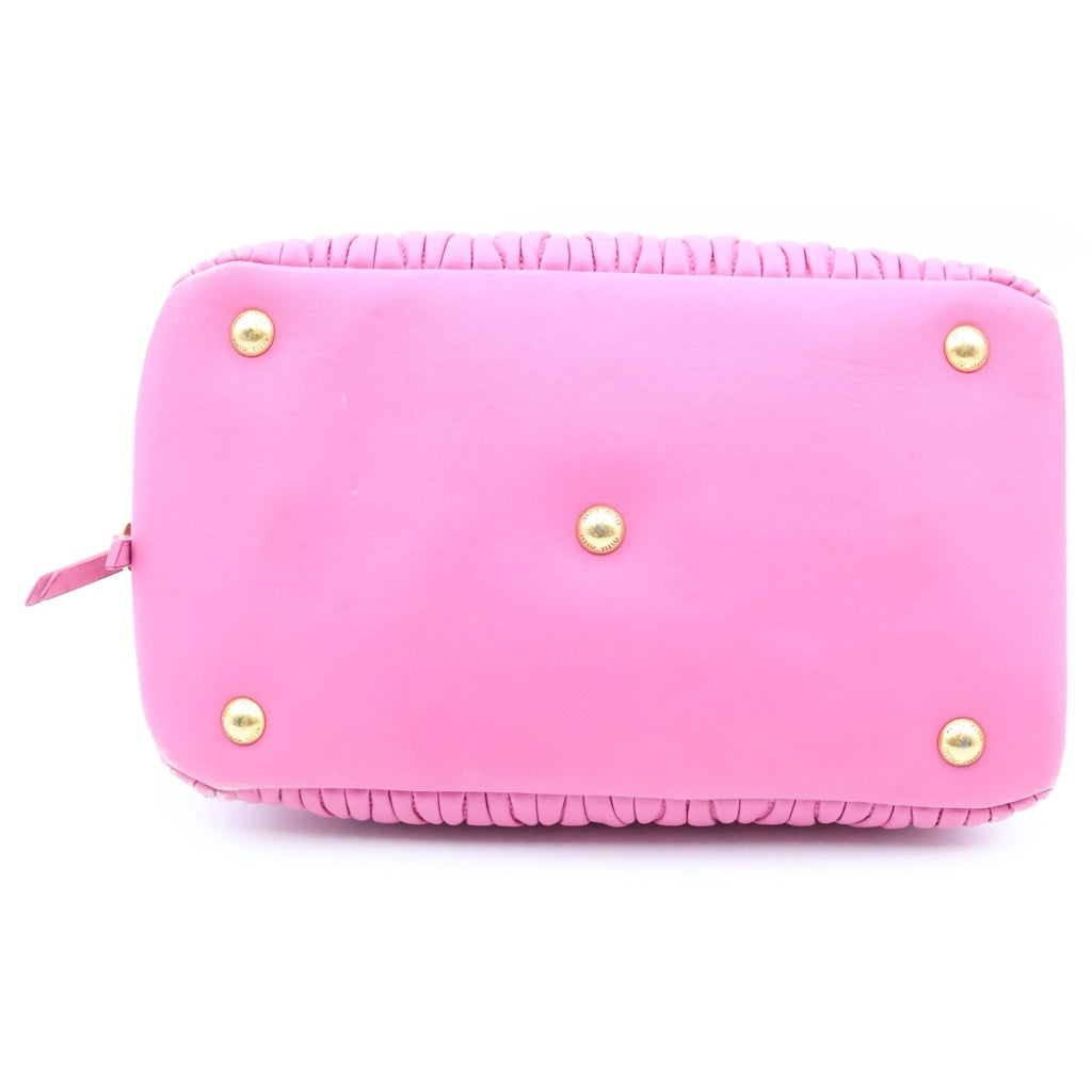 miumiu(ミュウミュウ) マテラッセ ハンドバッグ ギャザーバッグ ピンク レザー ゴールド金具 レディース