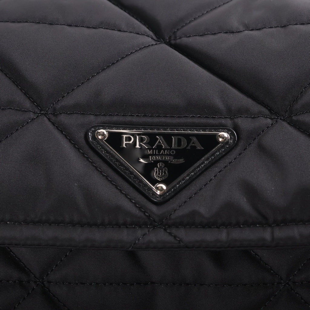 PRADA(プラダ) リナイロン キルティングショルダーバッグ ブラック 2VD057 シルバー金具