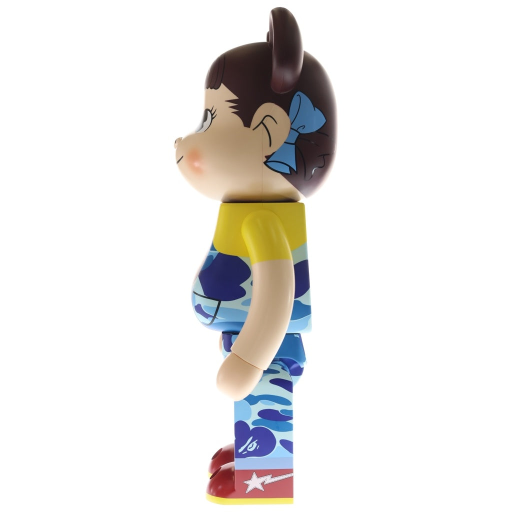 BE@RBRICK(ベアブリック) ×BAPE ×不二家 ABC CAMO PEKO BLUE ベイプ ペコちゃん カモフラ柄 ベアブリック 1000% フィギュア 人形 ブルー 箱