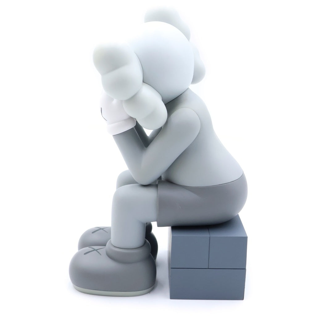 MEDICOM TOY(メディコムトイ) KAWS COMPANION OPEN EDITION PASSING THROUGH カウズ オープンエディション パッシングスルー フィギュア 人形 グレー