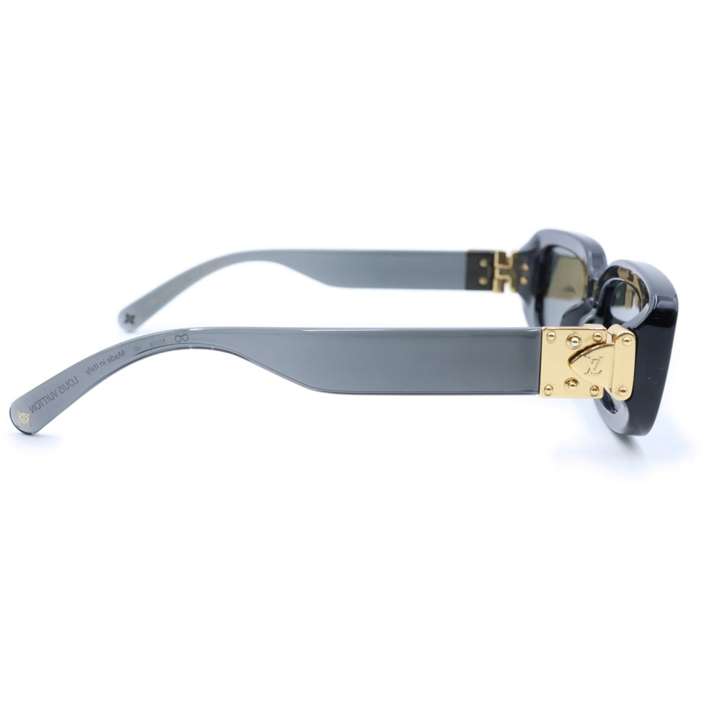 LOUIS VUITTON(ルイヴィトン) キャットアイ サングラス アイウェア ブラック Z2982W