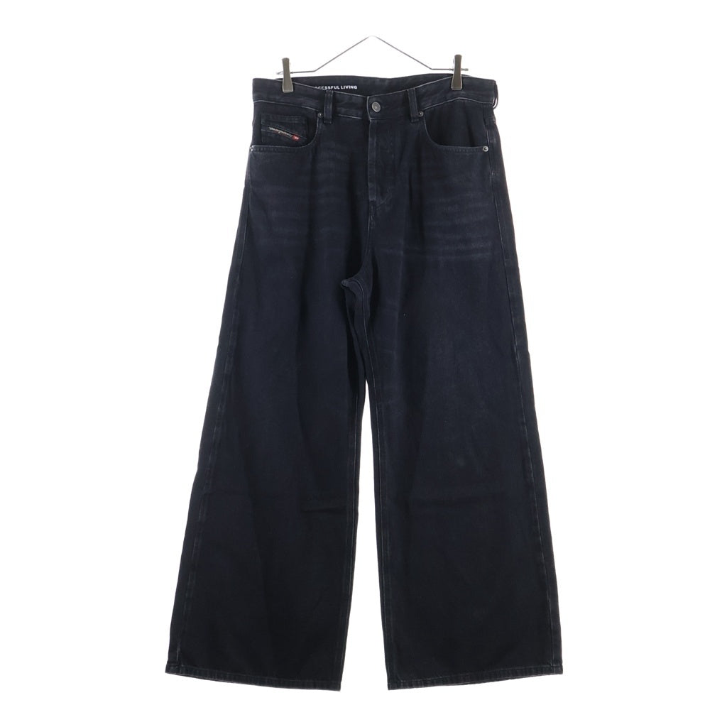 DIESEL(ディーゼル) Relaxed Jeans 1996 D-SIRE リラックス ルーズフィット ウォッシュド デニムパンツ ブラック A06926