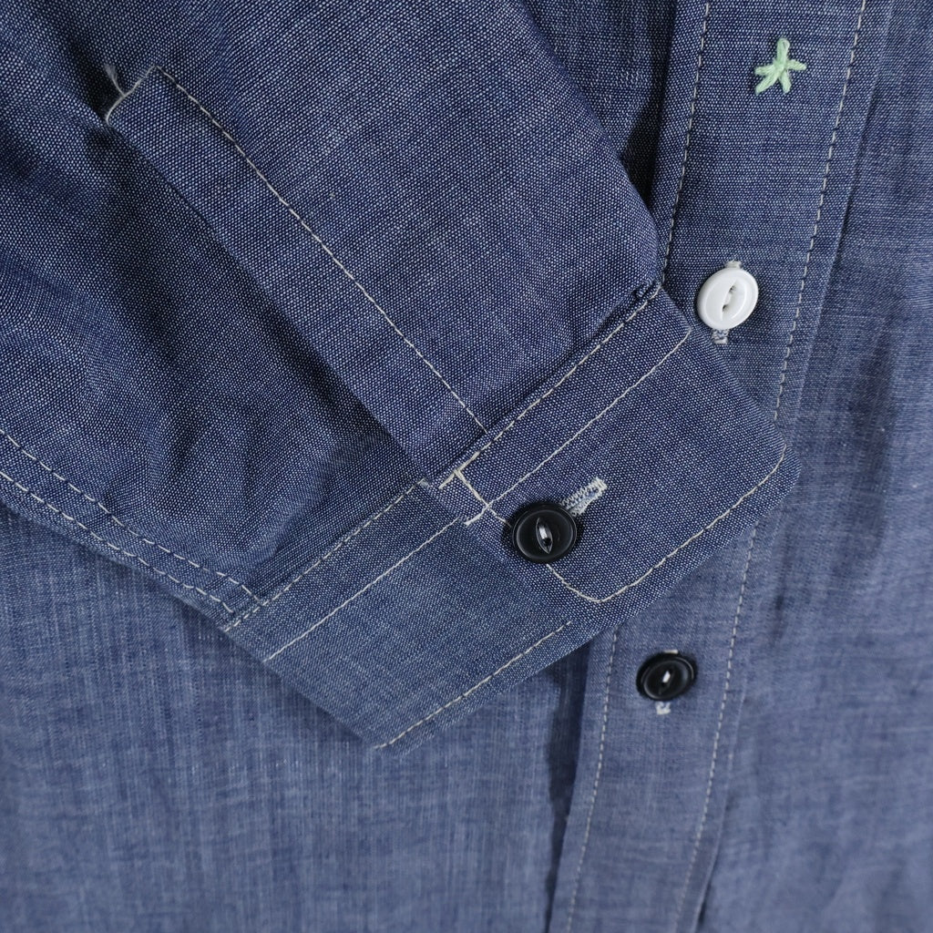 NEPENTHES(ネペンテス) ×OTAKARA NYC オタカラ エヌワイシー エンブロイダリー シャンブレー 長袖シャツ ブルー 0T1499