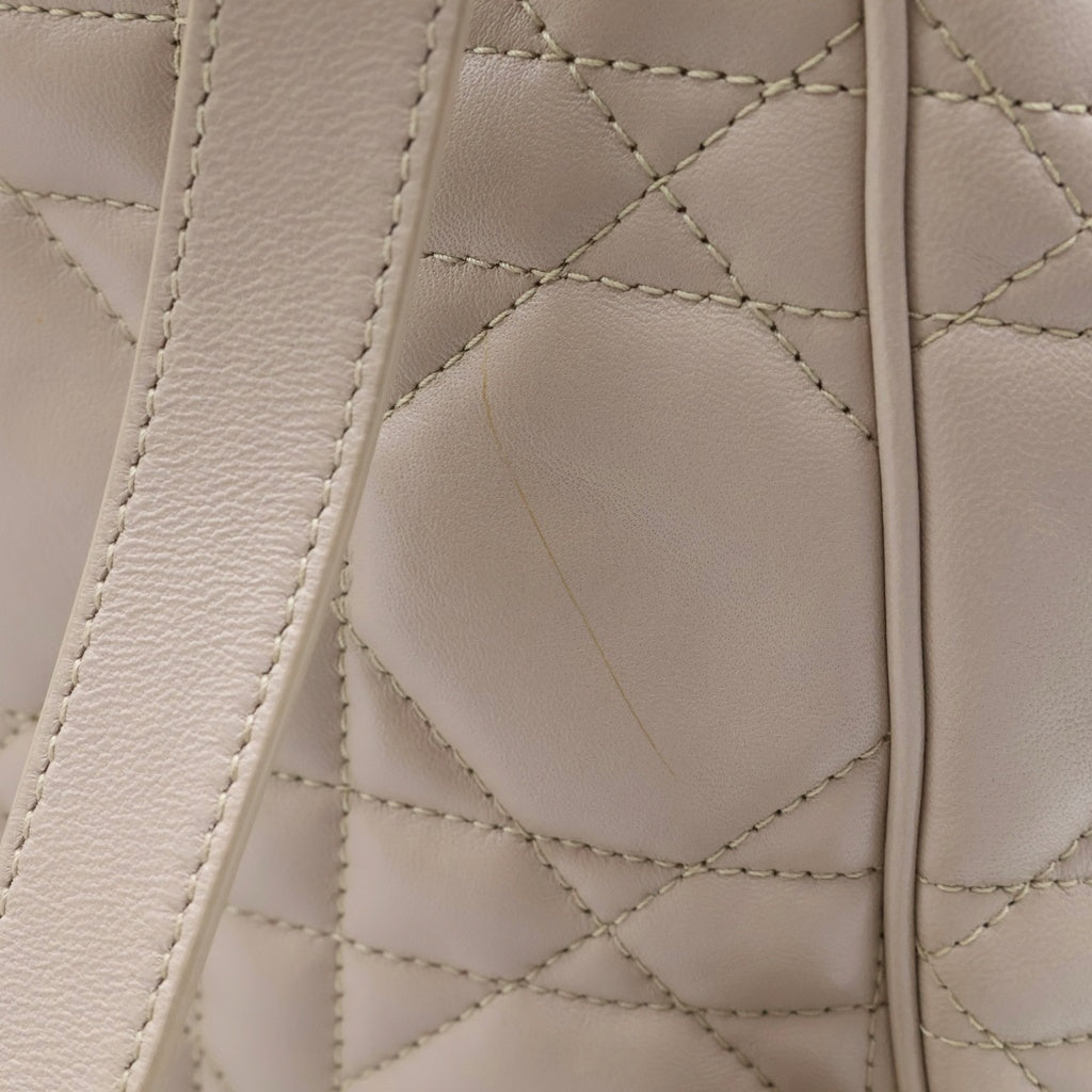 DIOR(ディオール) マクロ カナージュ カロ バックパック リュックサック ブラウンベージュ レザー ゴールド金具 レディース