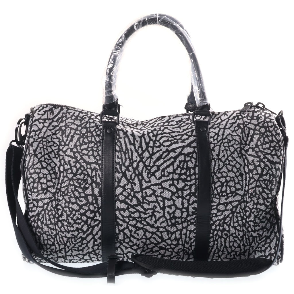JORDAN BRAND(ジョーダンブランド) ICON DUFFLE BAG アイコン 柄 ダッフルバッグ ボストンバッグ ブラック/グレー MM0978-I00