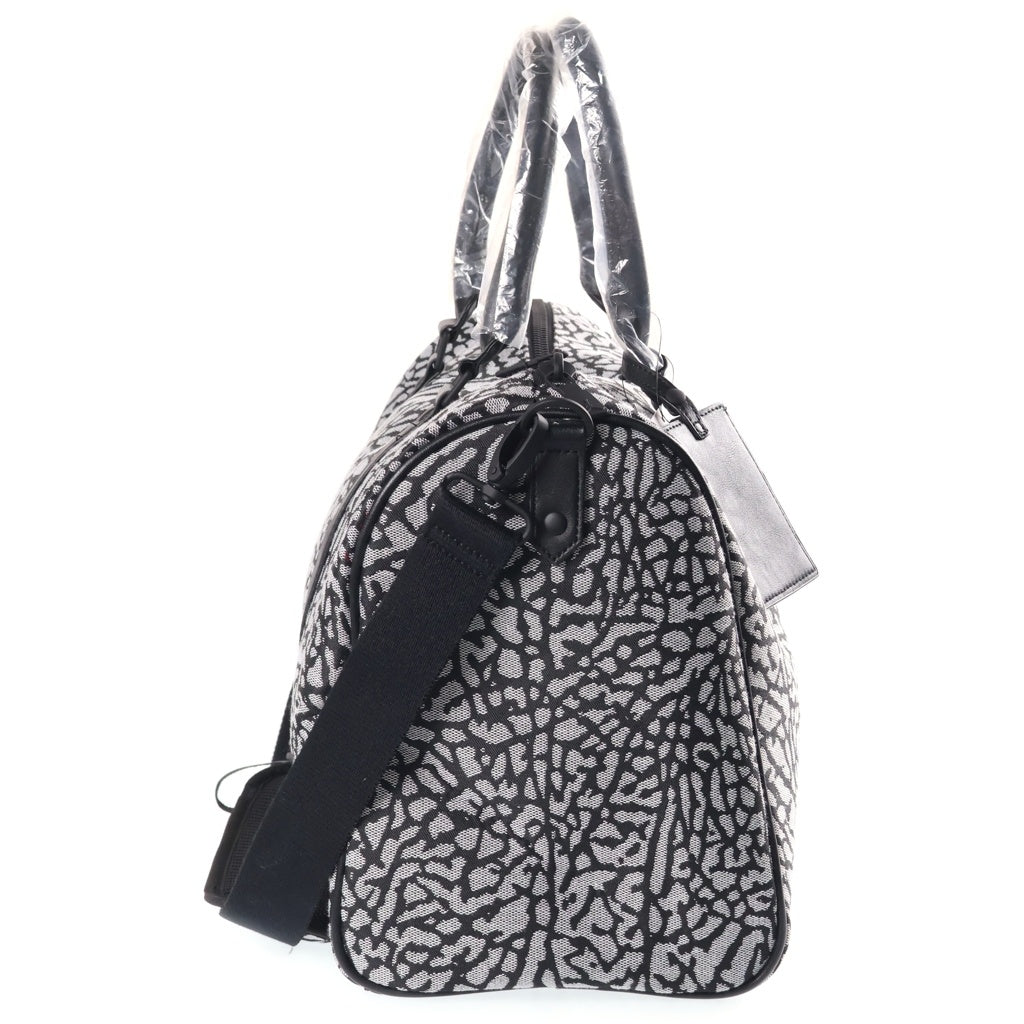 JORDAN BRAND(ジョーダンブランド) ICON DUFFLE BAG アイコン 柄 ダッフルバッグ ボストンバッグ ブラック/グレー MM0978-I00