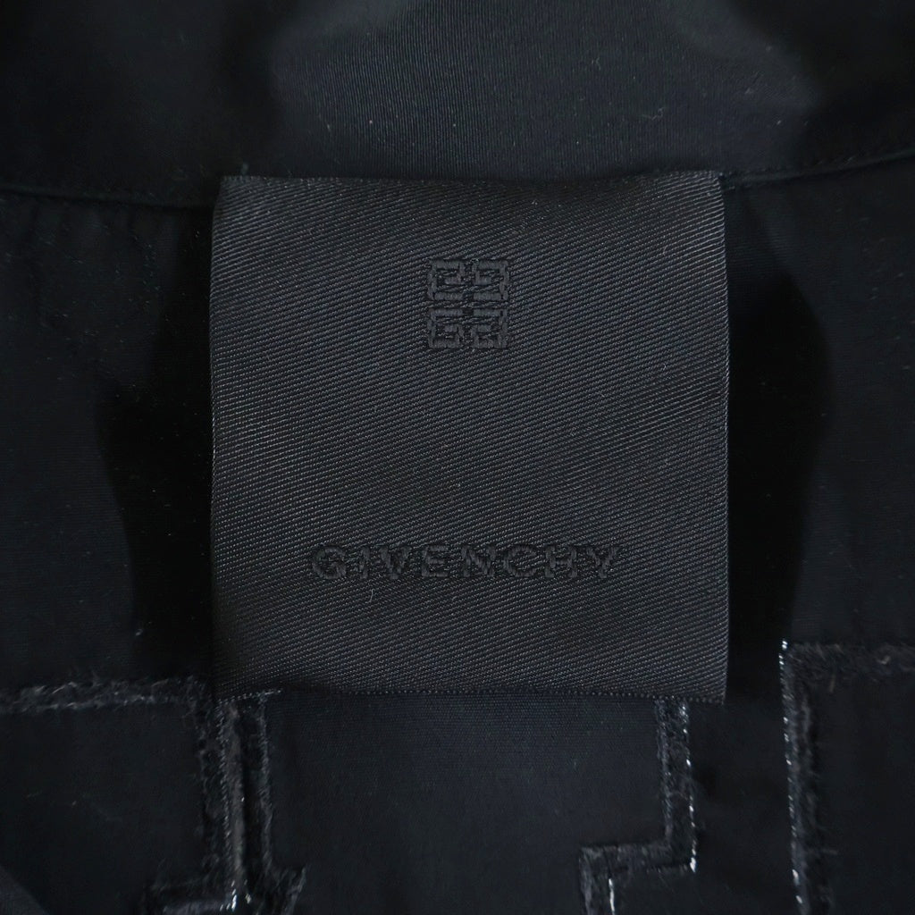 GIVENCHY(ジバンシィ) BOXY FIT S/S Shirt ボクシーフィット ショルダーロゴ刺繍 半袖シャツ ブラック BM60T51YB2