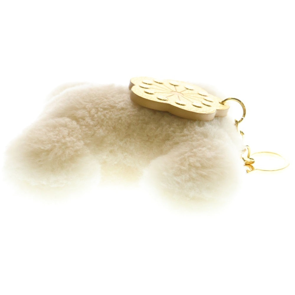 CELINE(セリーヌ) トリオンフ チャーム 梅モチーフ付き ポンポンチャーム ホワイト シアリング&カーフスキン 49K023GVW.01RC