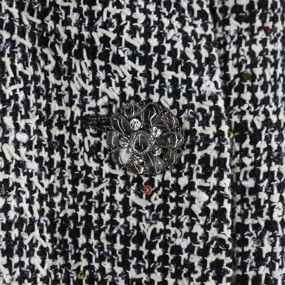 CHANEL(シャネル) ココマーク グリポワボタン ツイード スパンコール ラメ ノーカラー クロップド ショート ジャケット ブラック/ホワイト レディース P50738V37597