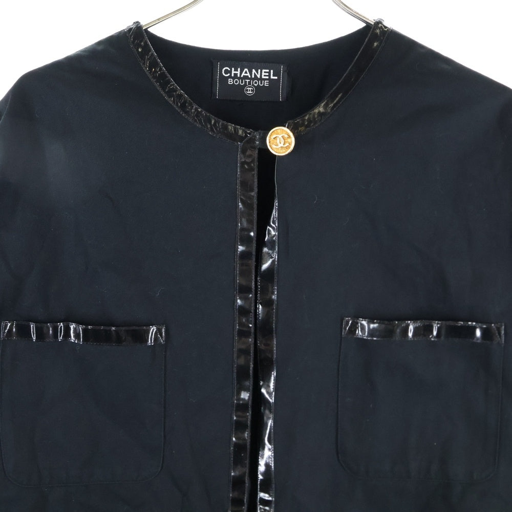 CHANEL(シャネル) ココマークボタン パテントレザー パイピング ノーカラー コットンジャケット ブラック