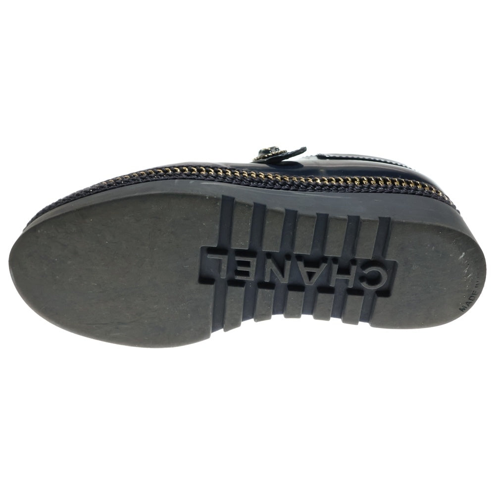 CHANEL(シャネル) ココマーク ロゴプレート パテントレザー ベルトデザイン チェーン レースアップ ローカットシューズ ゴールド金具 ネイビー レディース G37675