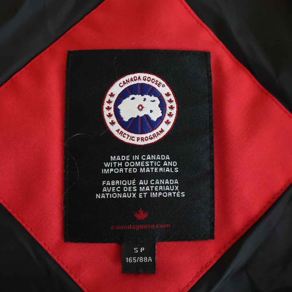 CANADA GOOSE(カナダグース) ROSSCLAIR PARKA ロスクレアパーカー ロゴワッペン付ファーフーデッド ジップアップ ナイロン ダウンジャケット レッド 2580LA