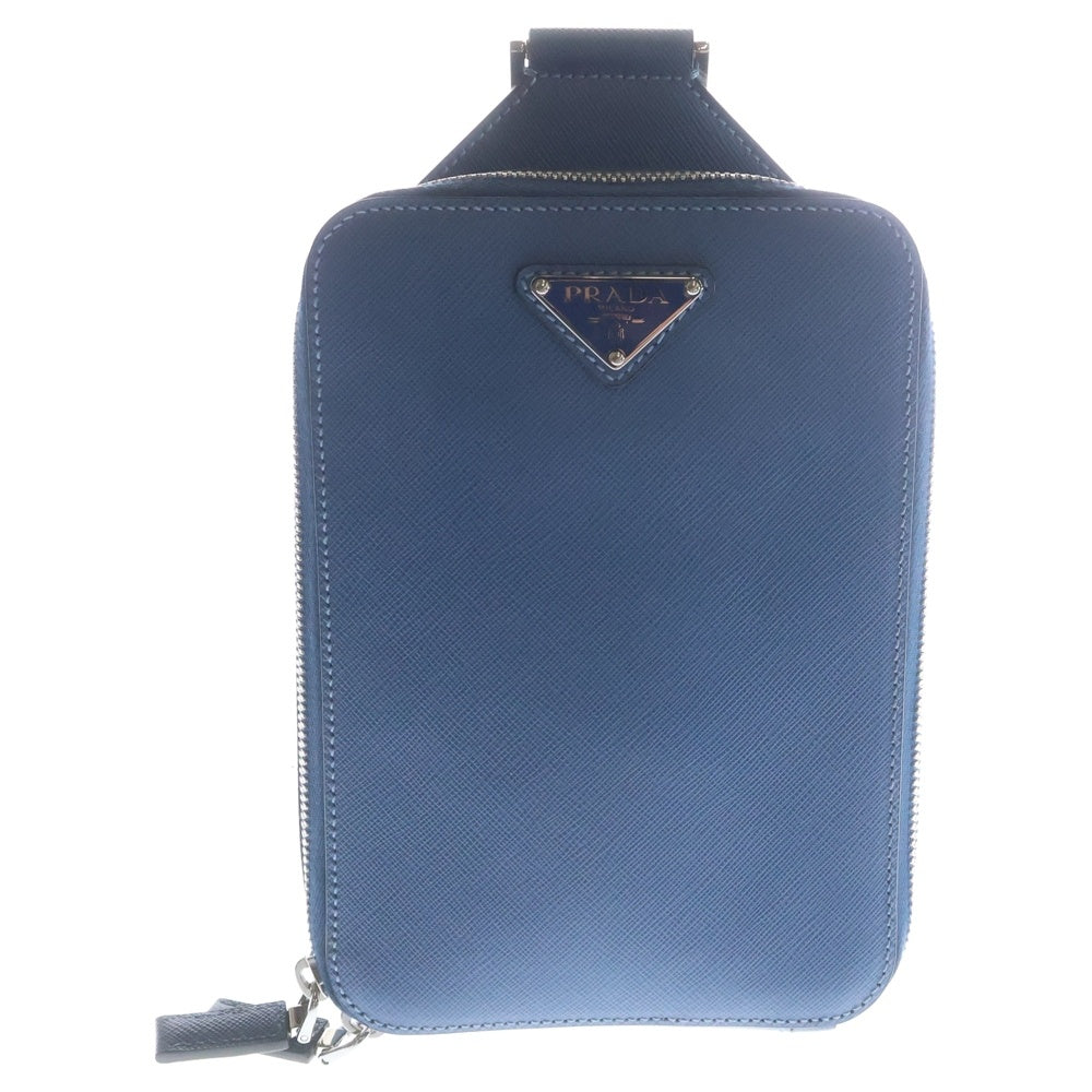 PRADA(プラダ) ブリック トライアングルロゴプレート サフィアーノ