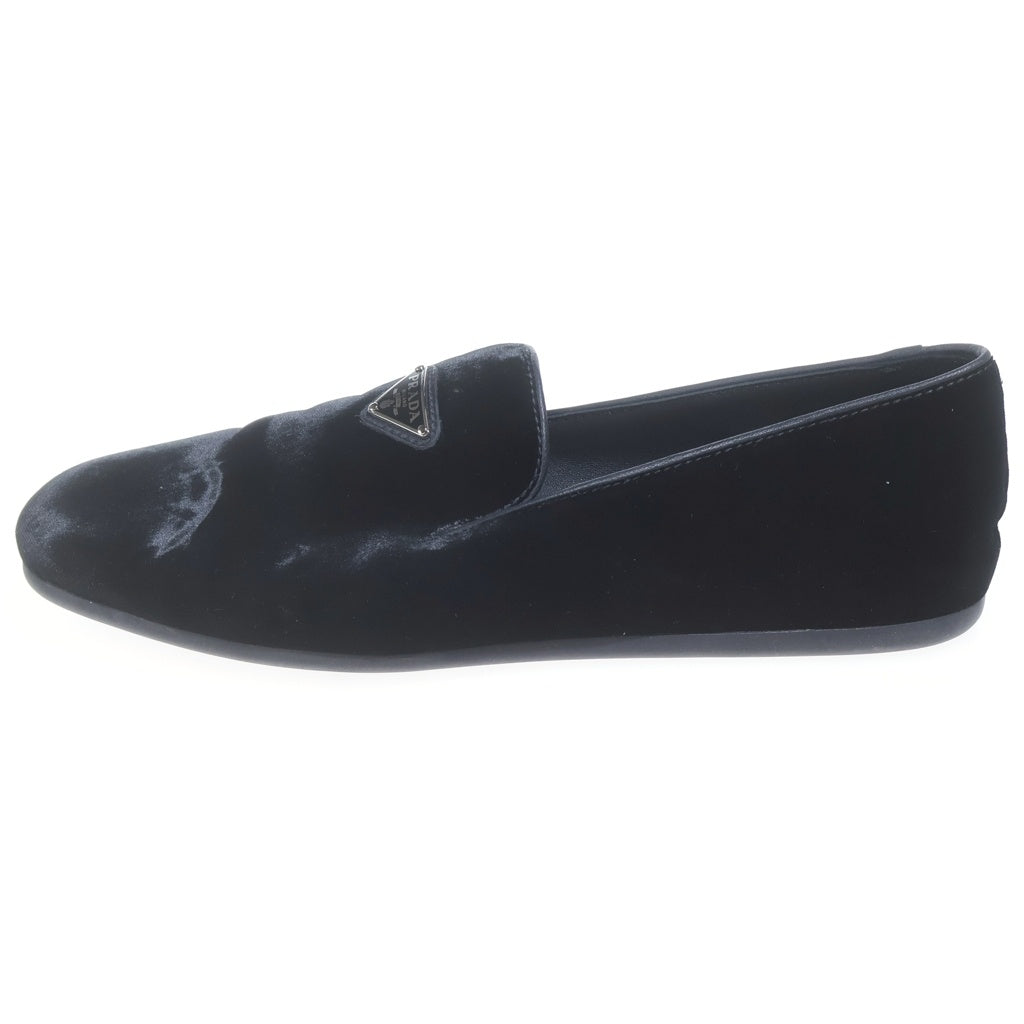 PRADA(プラダ) トライアングルロゴ スエード ローファー フラットシューズ スリッポン #8 ブラック 2S2974