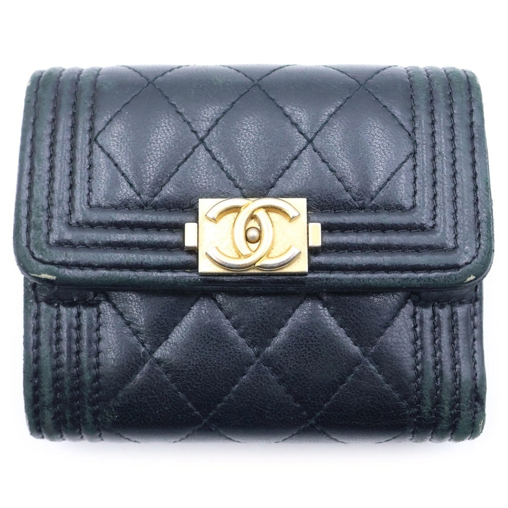 CHANEL(シャネル) ボーイシャネル ラムスキン レザー コンパクトウォレット 三つ折り財布 ブラック レディース