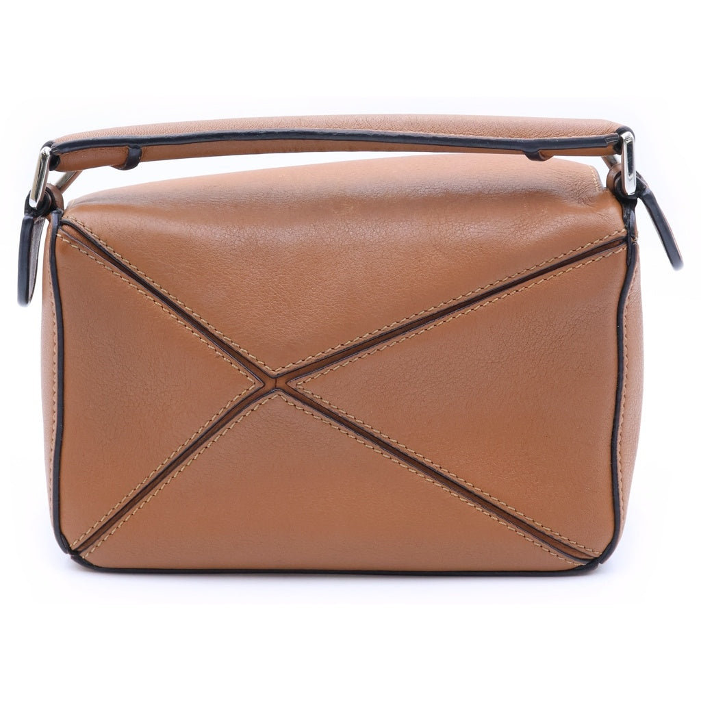 LOEWE(ロエベ) パズルエッジバッグ スモール タン ハンドバッグ ケース ポーチ ブラウン レザー シルバー金具 レディース