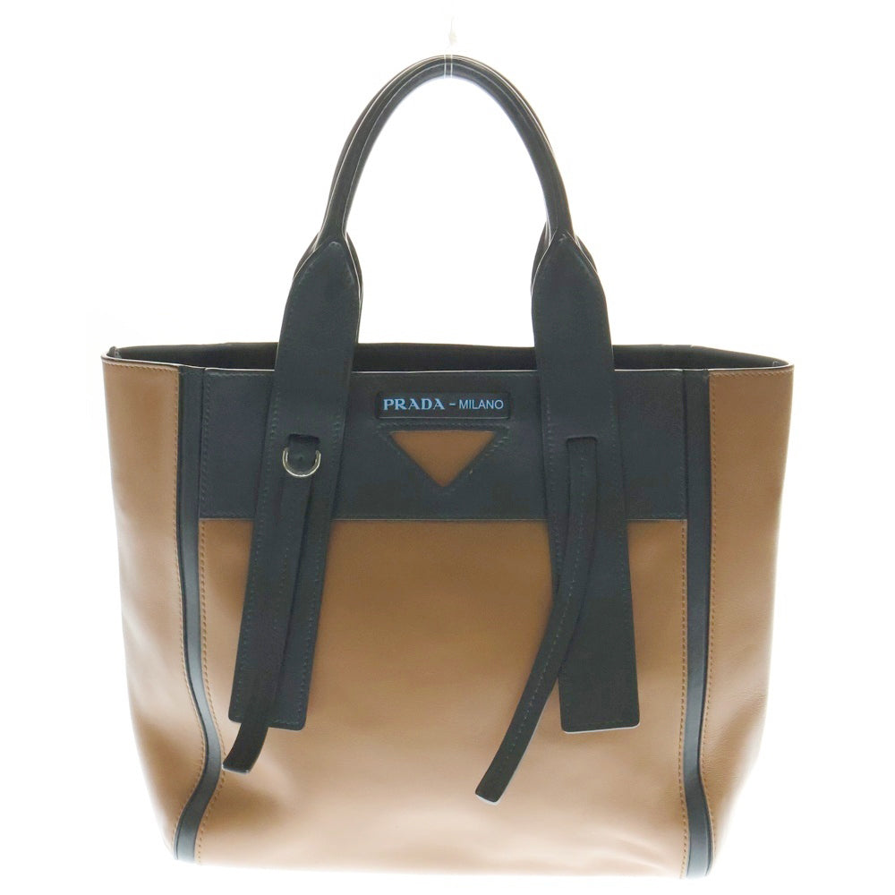 PRADA(プラダ) ウーヴェルチュール スモール レザー トライアングル カットアウト ロゴ 2WAY ハンド ショルダーバッグ シルバー金具 ブラック/ブラウン 1BG234
