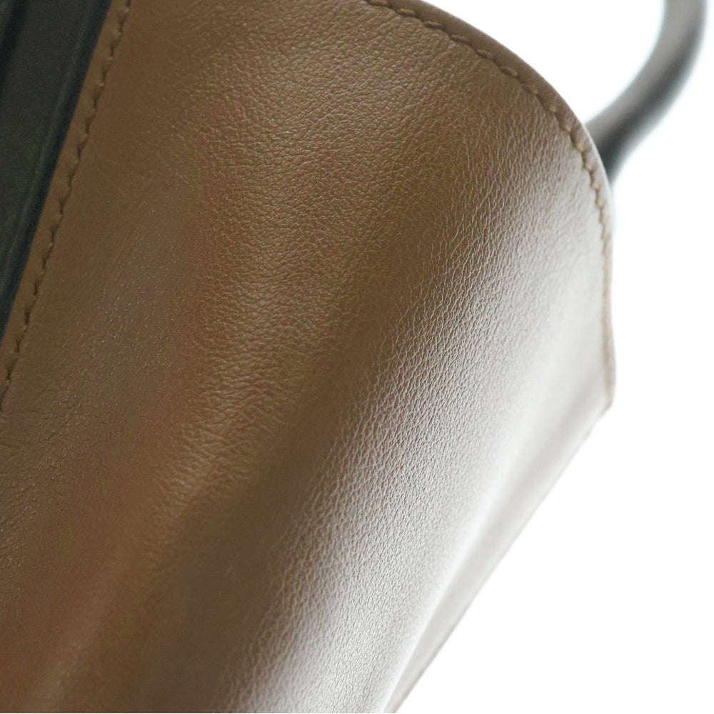 PRADA(プラダ) ウーヴェルチュール スモール レザー トライアングル カットアウト ロゴ 2WAY ハンド ショルダーバッグ シルバー金具 ブラック/ブラウン 1BG234