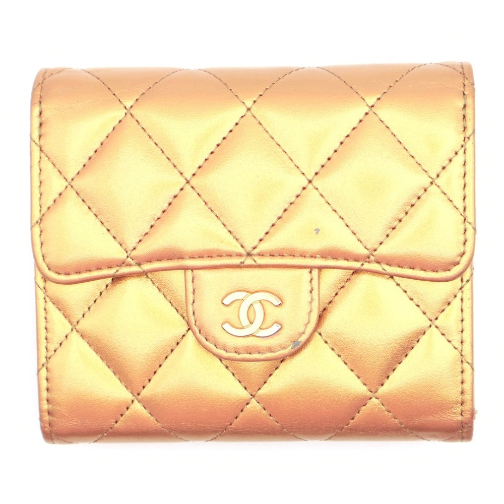 CHANEL シャネル　マトラッセ　キルティング　ケース　小銭入れ　新品 CHANEL(シャネル) マトラッセ クラシック キルティング コンパクト