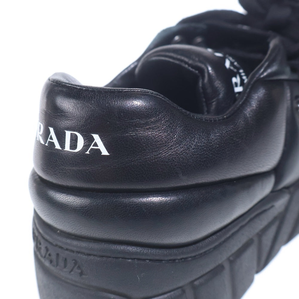 PRADA(プラダ) ダウンタウン トライアングルロゴ スニーカー ブラック レザー 靴 1E136N 1E136N