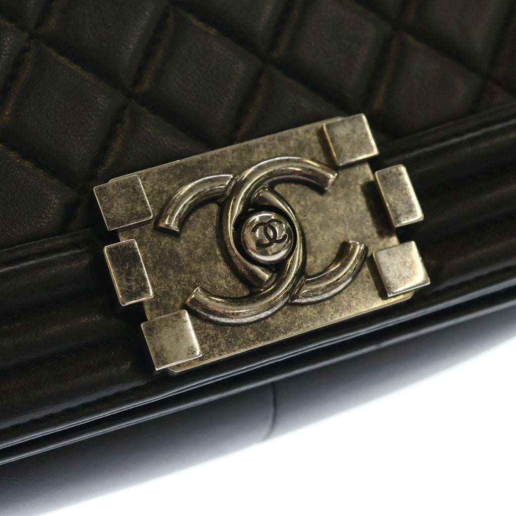 CHANEL(シャネル) ボーイシャネル25 ラムスキン レザー チェーンショルダーバッグ シルバー金具 ブラック A67086 21番台 レディース