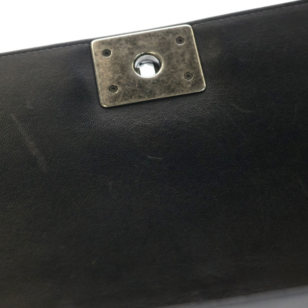 CHANEL(シャネル) ボーイシャネル25 ラムスキン レザー チェーンショルダーバッグ シルバー金具 ブラック A67086 21番台 レディース