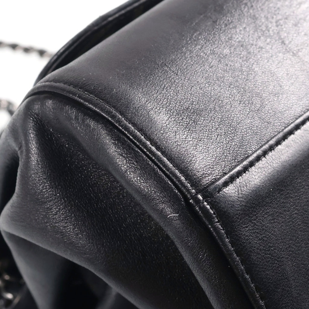 CHANEL(シャネル) チョコバー 2.55 チェーンショルダーバッグ ラムスキン ブラック シルバー金具 レディース