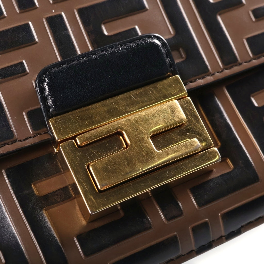FENDI(フェンディ) ズッカ FFロゴ キャンユー ショルダーバッグ レザー ブラック/ブラウン 8M0417 レディース