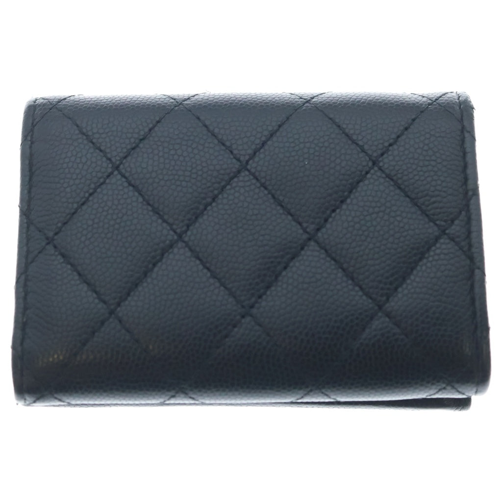CHANEL(シャネル) ココマーク マトラッセコンパクトウォレット 三つ折り財布 キャビアスキン ブラック ゴールド金具 シール付 28番台 AP0230 シール、箱、袋 レディース