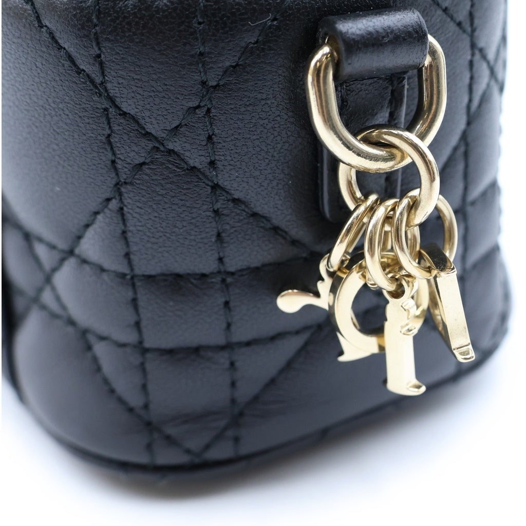 Christian Dior(クリスチャンディオール) レディディオール カナージュ マイクロバニティ ショルダーバッグ レザー ブラック レディース
