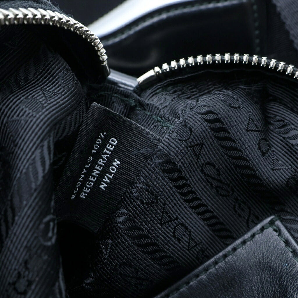 PRADA(プラダ) Re-Nylon ショルダーバッグ ナイロン×エナメル ブラック 2VH172