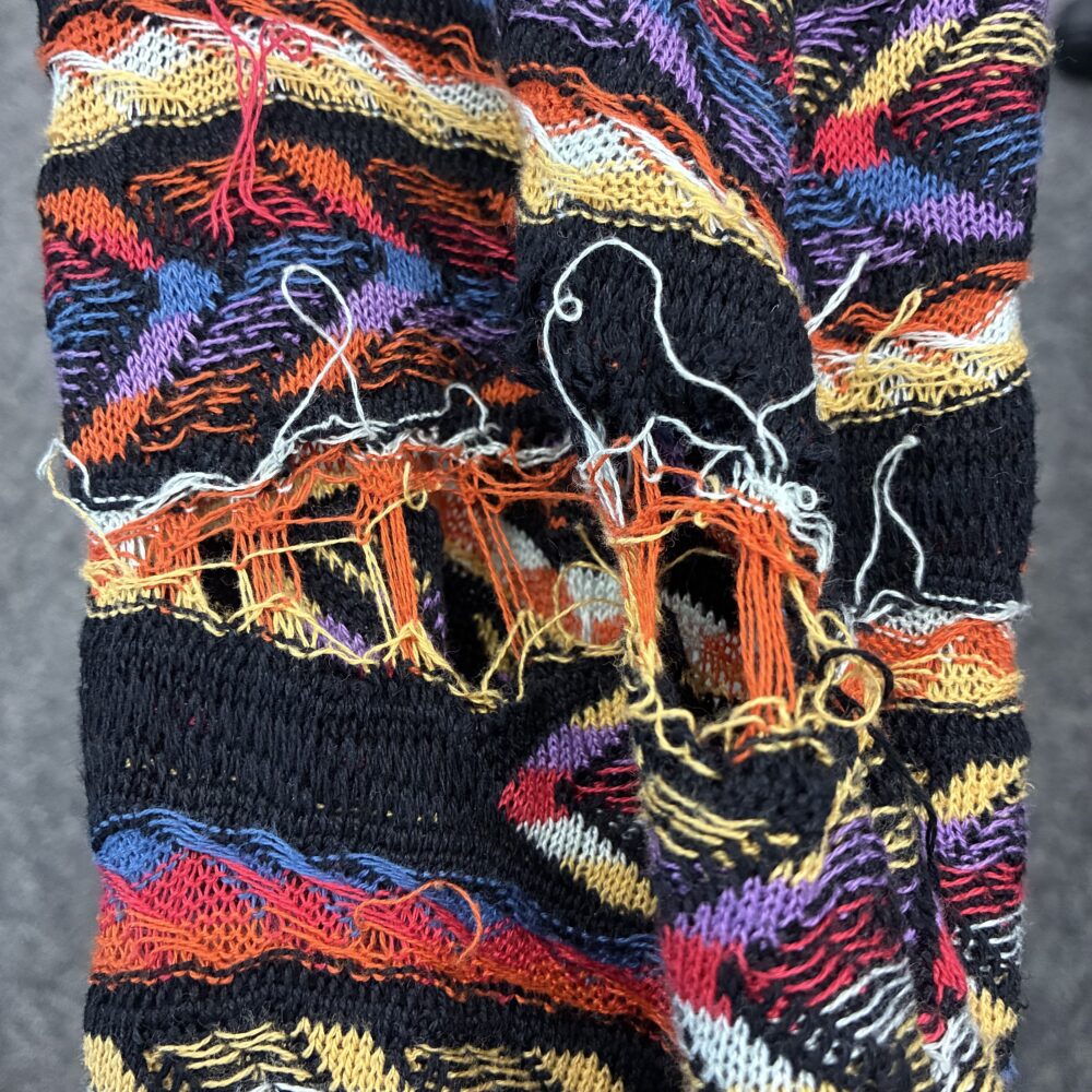 COOGI(クージー) 3D DESIGN KNIT SWEATER ジップアップ ニット フーディー マルチ