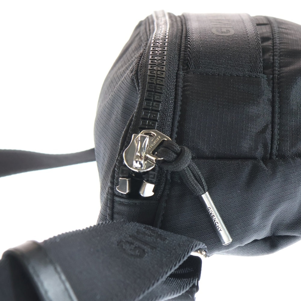 GIVENCHY(ジバンシィ) G-TREK ジートレック ナイロン ボディ ウエストバッグ ブラック BKU040K1RG001