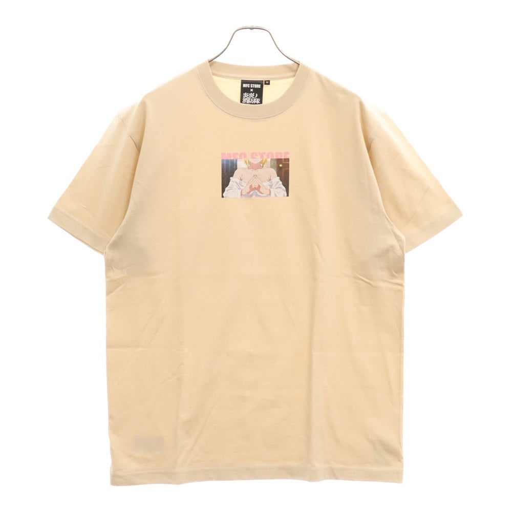 MFC STORE(エムエフシーストア) × 炎炎ノ消防隊 アイリス ラートム 半袖Tシャツ ベージュ MFC21S-TP-0123
