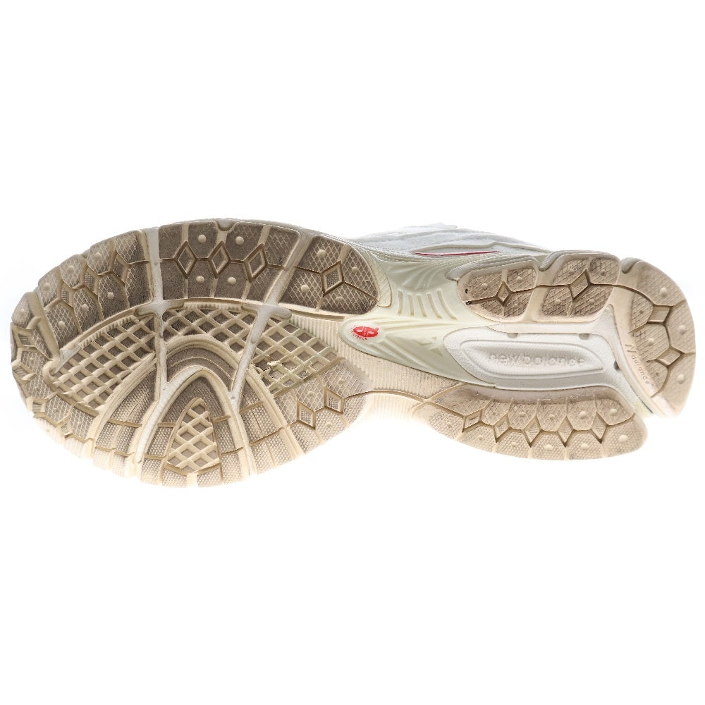 New Balance(ニューバランス) 2002R Sea Salt M2002RDC ローカットスニーカー シーソルト ホワイト US9.5/27.5cm